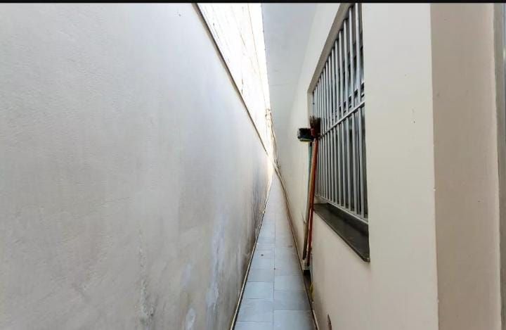 Casa à venda no Parque das Nações: Corredor Externo