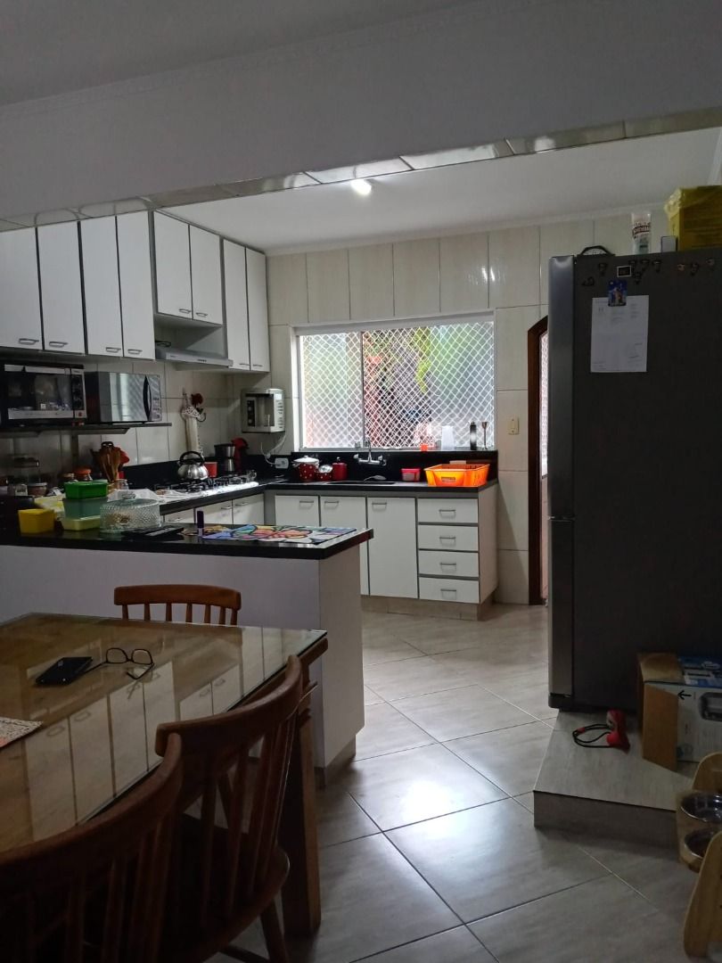 Sobrado à venda no Parque Novo Oratório: 