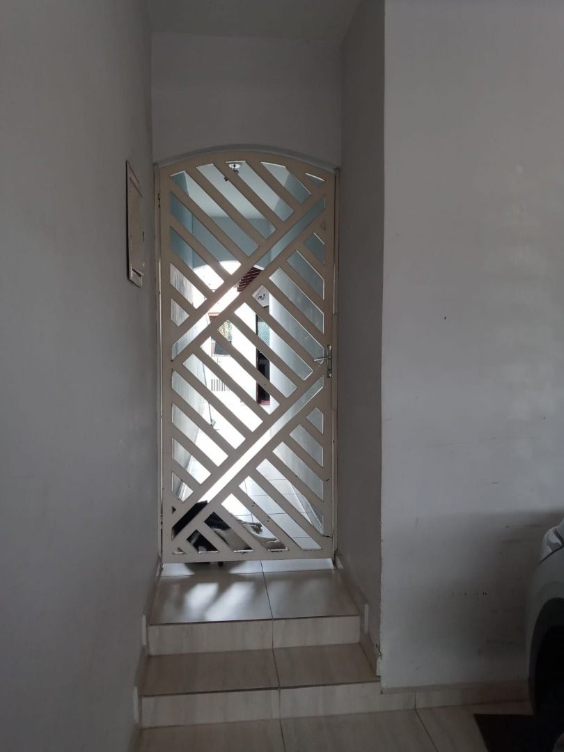 Sobrado à venda no Parque Novo Oratório: 