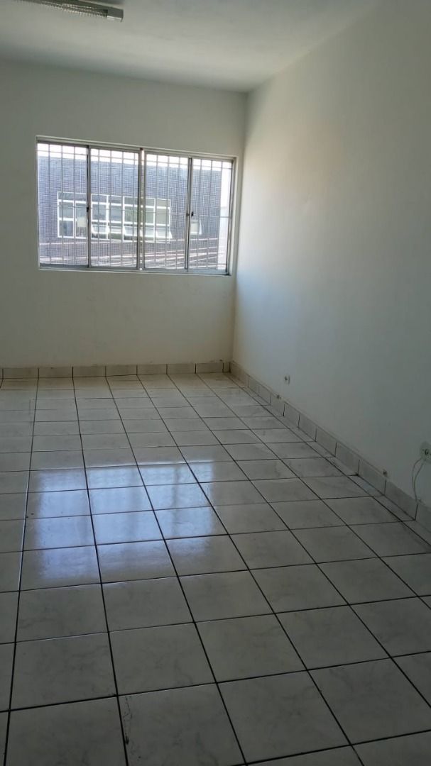 Sala à venda no Bangu: 