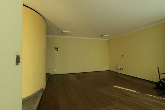 Sobrado à venda no Jardim: 