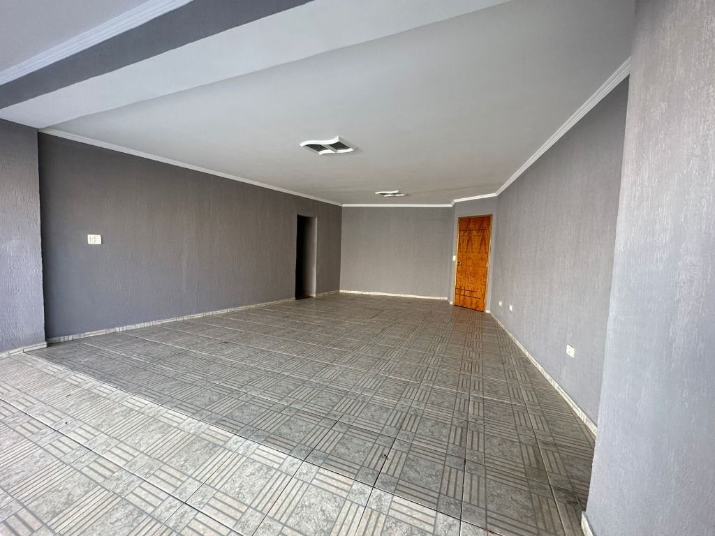 Sobrado à venda no Vila Tibiriçá: 