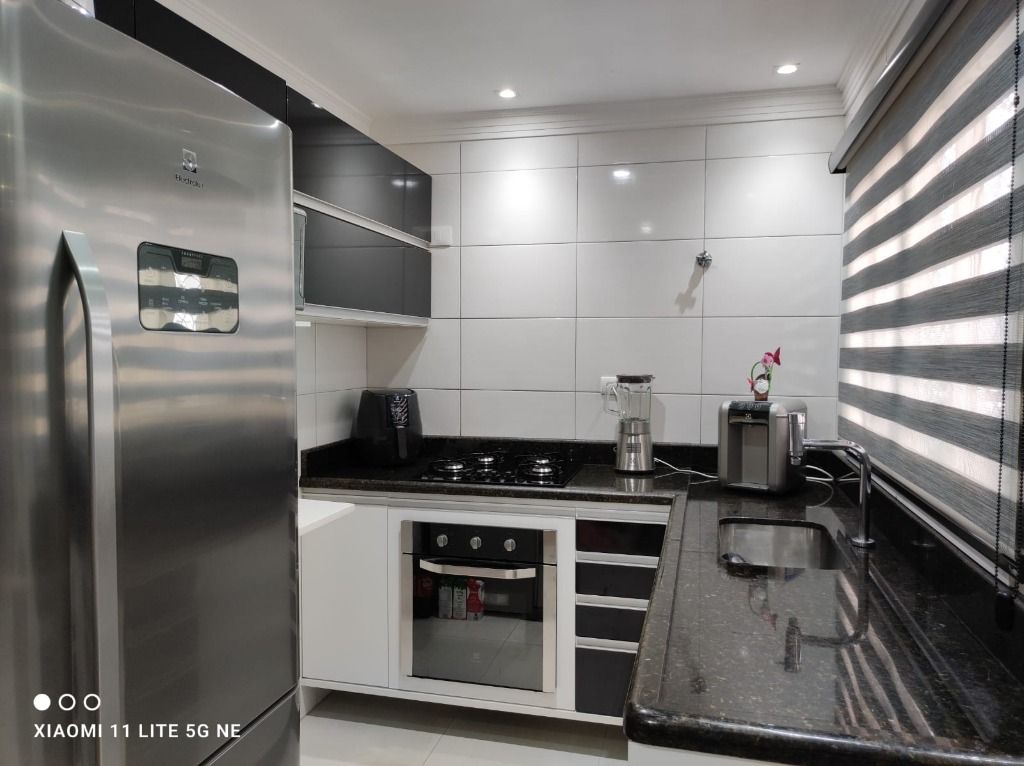 Cobertura à venda no Jardim Ana Maria: 