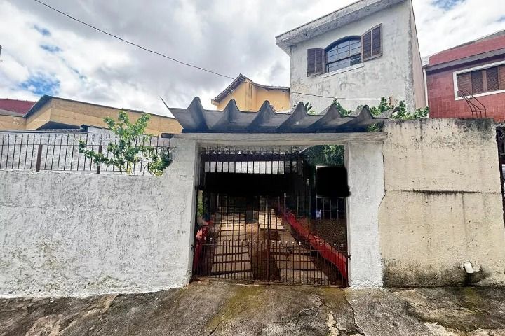 Sobrado à venda no Parque Novo Oratório: 