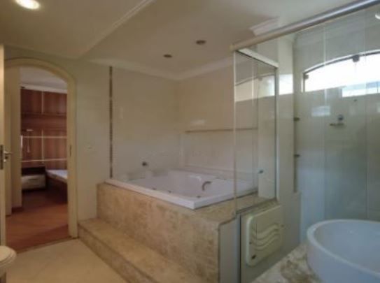 Sobrado à venda no Vila Valparaíso: 