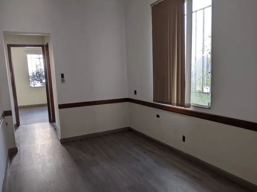 Sobrado à venda no Centro: 