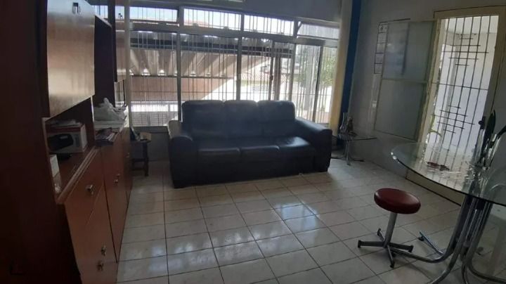 Casa à venda no Vila Scarpelli: 