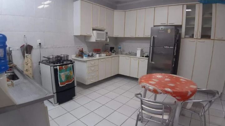 Casa à venda no Vila Scarpelli: 