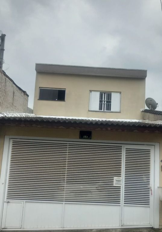 Sobrado à venda no Parque Capuava: 