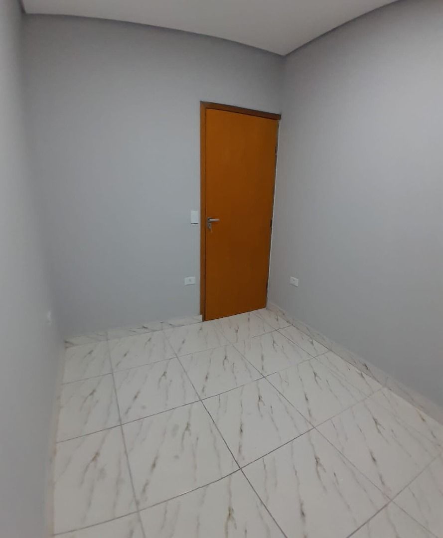 Sobrado à venda no Jardim das Maravilhas: 