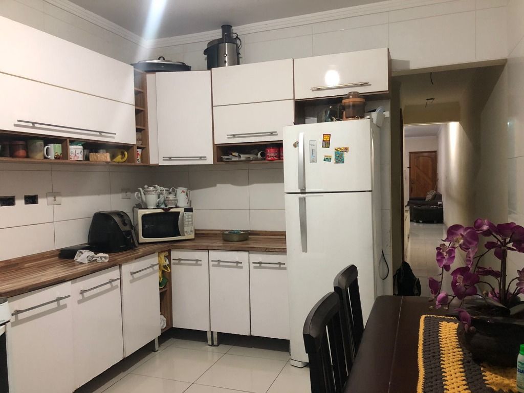 Sobrado à venda no Parque Capuava: 