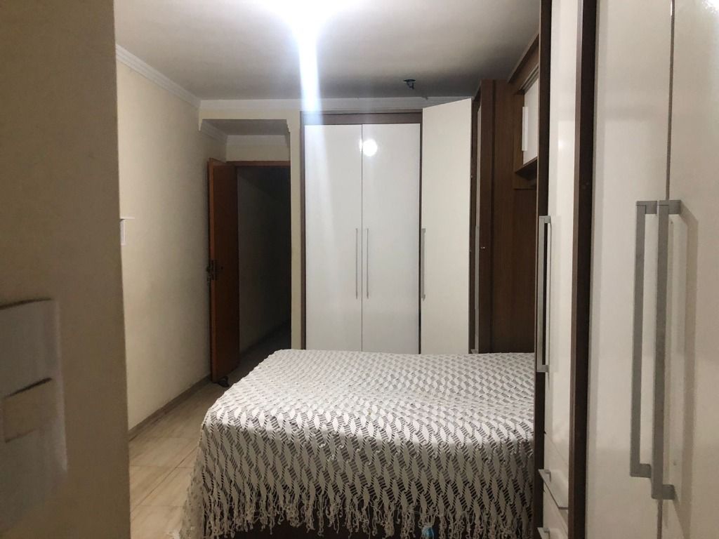 Sobrado à venda no Parque Capuava: 