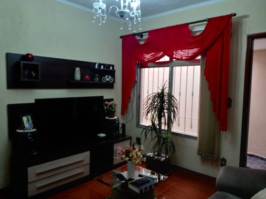 Casa à venda no Jardim Ana Maria: 