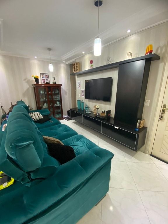 Cobertura à venda no Jardim Santo Antônio: 