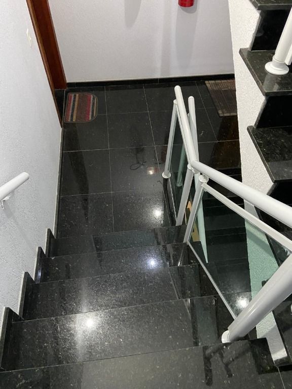 Cobertura à venda no Jardim Santo Antônio: 