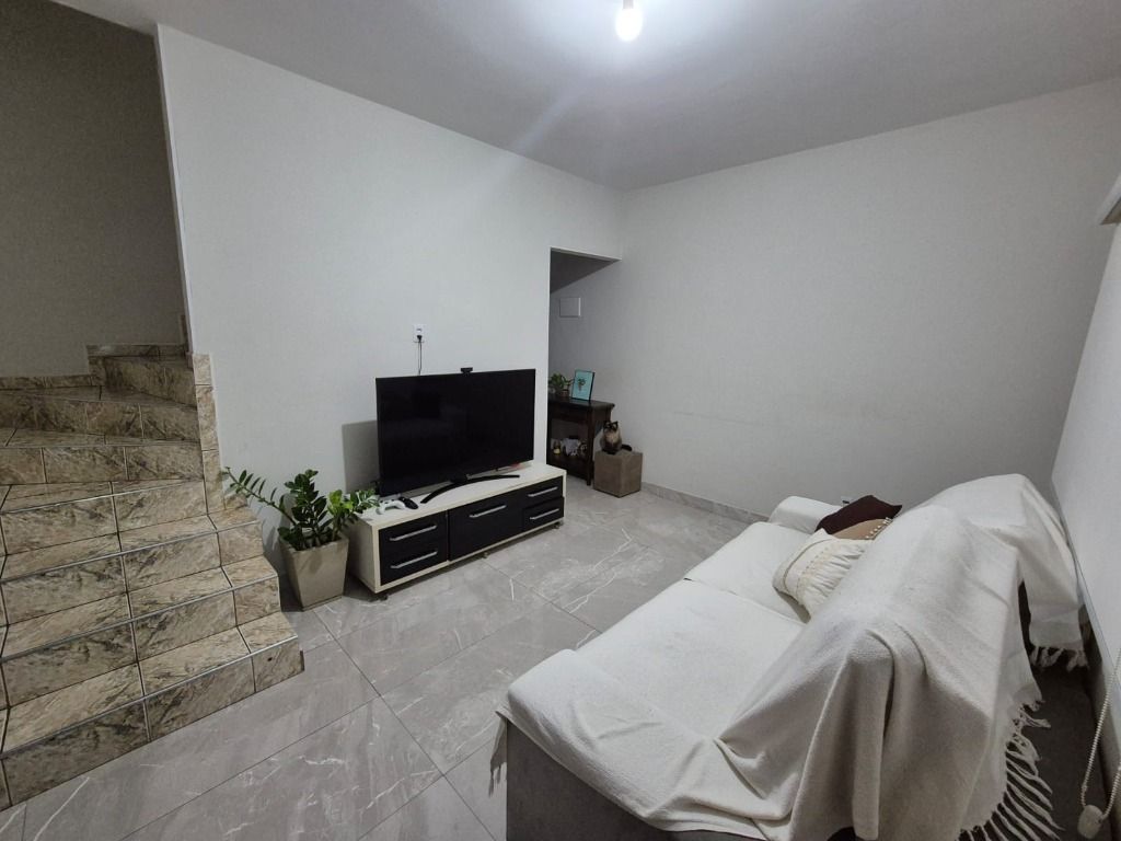 Sobrado à venda no Jardim do Estádio: 