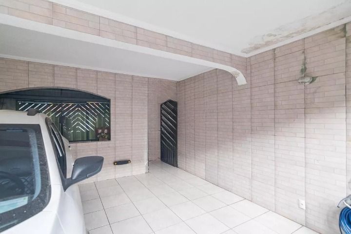 Casa à venda no Jardim Itapoan: 