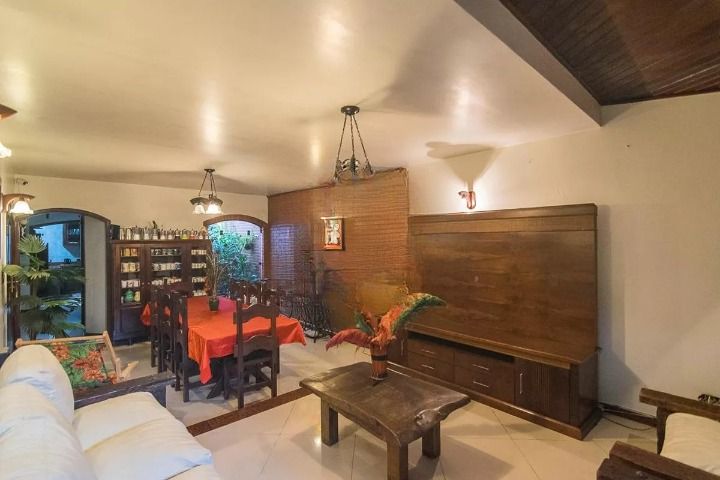 Casa à venda no Parque Oratório: 