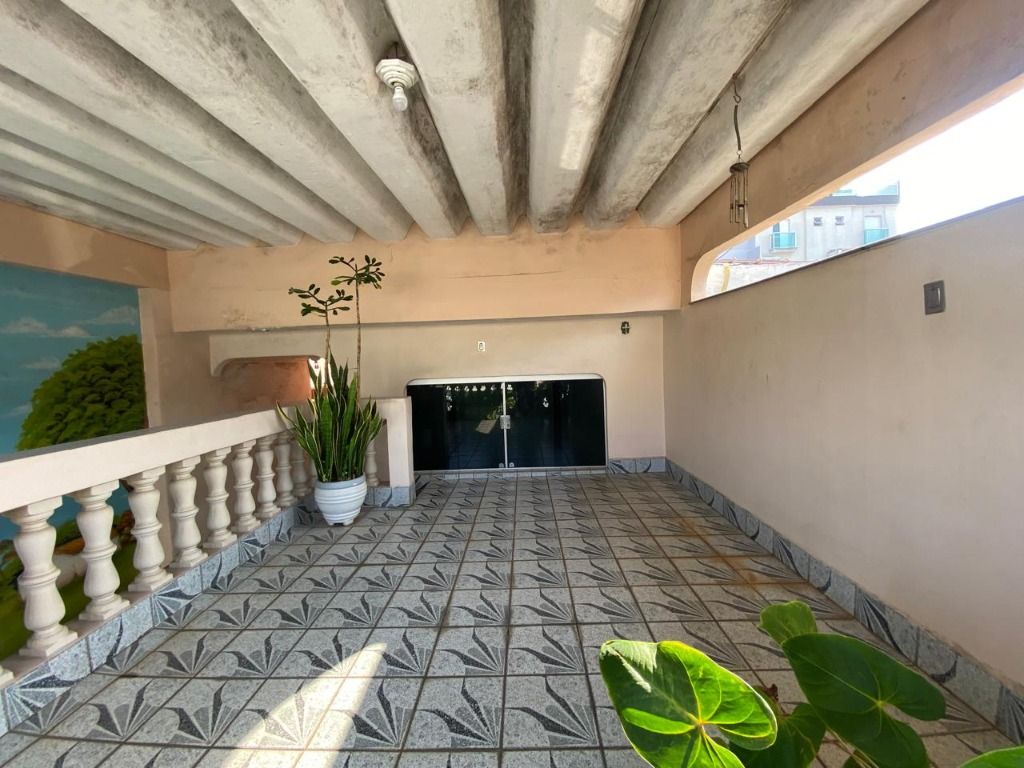 Casa à venda no Parque Capuava: 