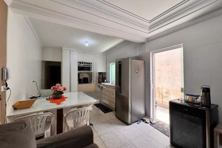 Casa à venda no Parque Capuava: 