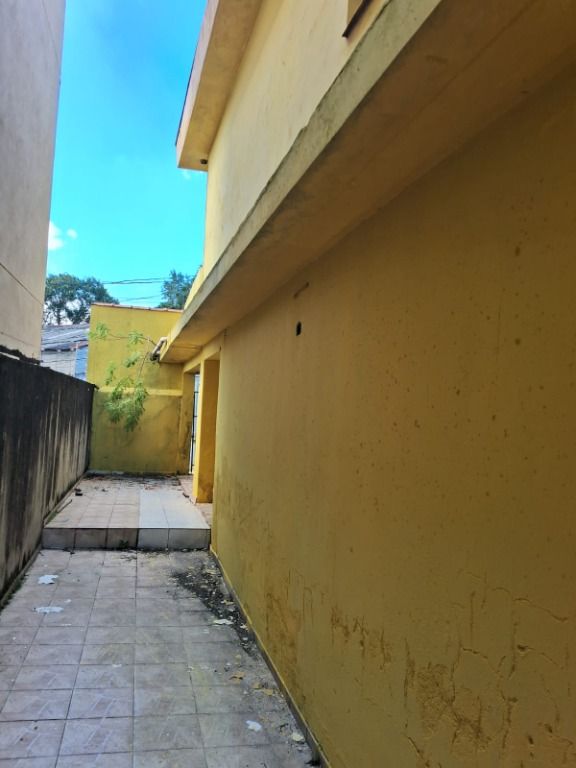 Casa à venda no Utinga: 