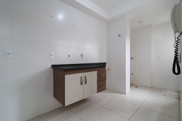 Apartamento à venda no Santa Teresinha: 