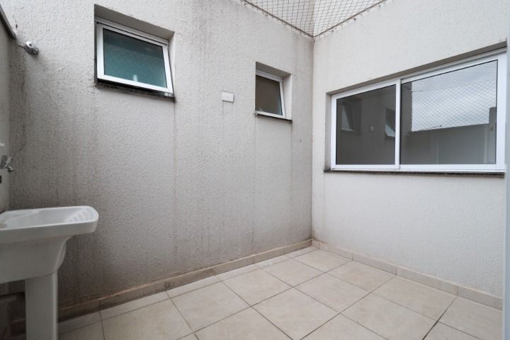 Apartamento à venda no Santa Teresinha: 