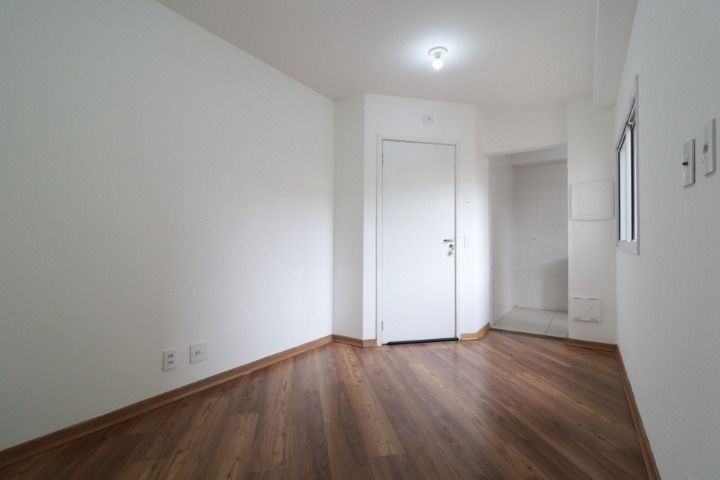 Apartamento à venda no Santa Teresinha: 