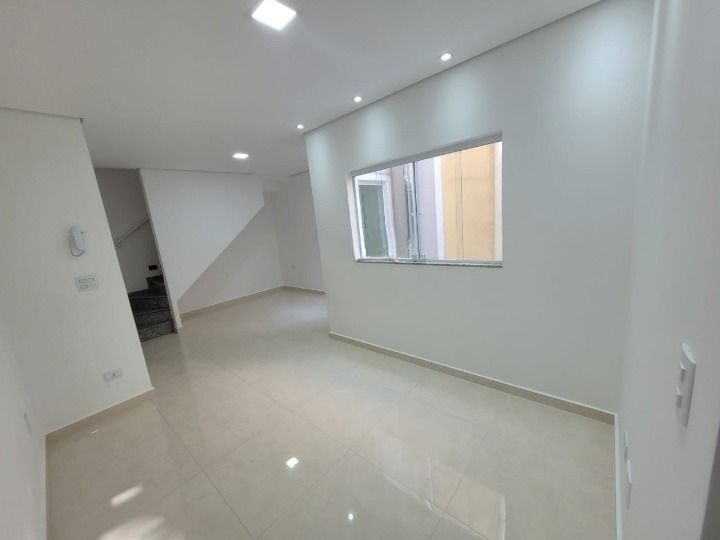 Cobertura à venda no Parque das Nações: 