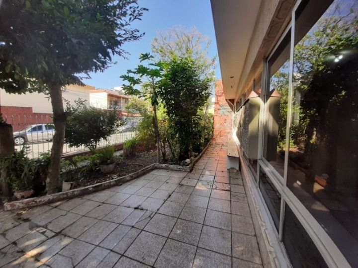 Casa à venda no Santa Teresinha: 