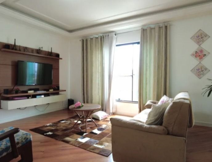 Casa à venda no Parque Oratório: 