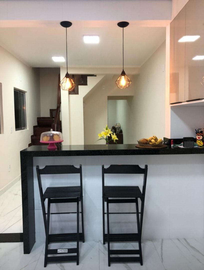 Casa à venda no Parque Capuava: 