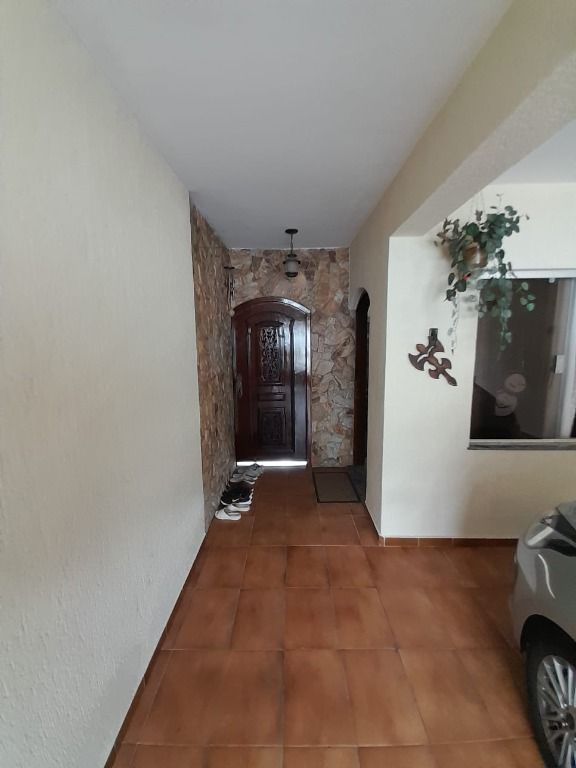 Sobrado à venda no Parque Novo Oratório: 