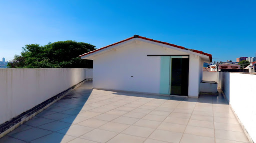 Sobrado à venda no Utinga: 