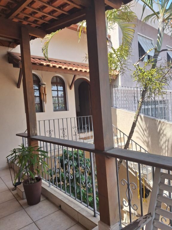 Sobrado à venda no Vila Floresta: 