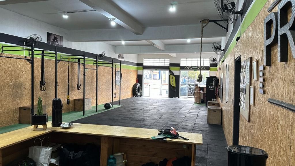 Salão à venda no Parque Novo Oratório: 