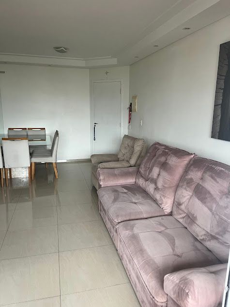 Apartamento à venda no Jardim Santo Antônio: 