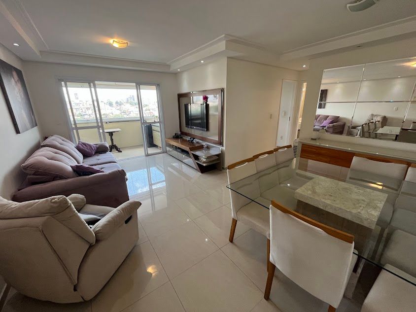 Apartamento à venda no Jardim Santo Antônio: 