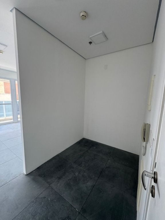 Sala à venda no Paraíso: 