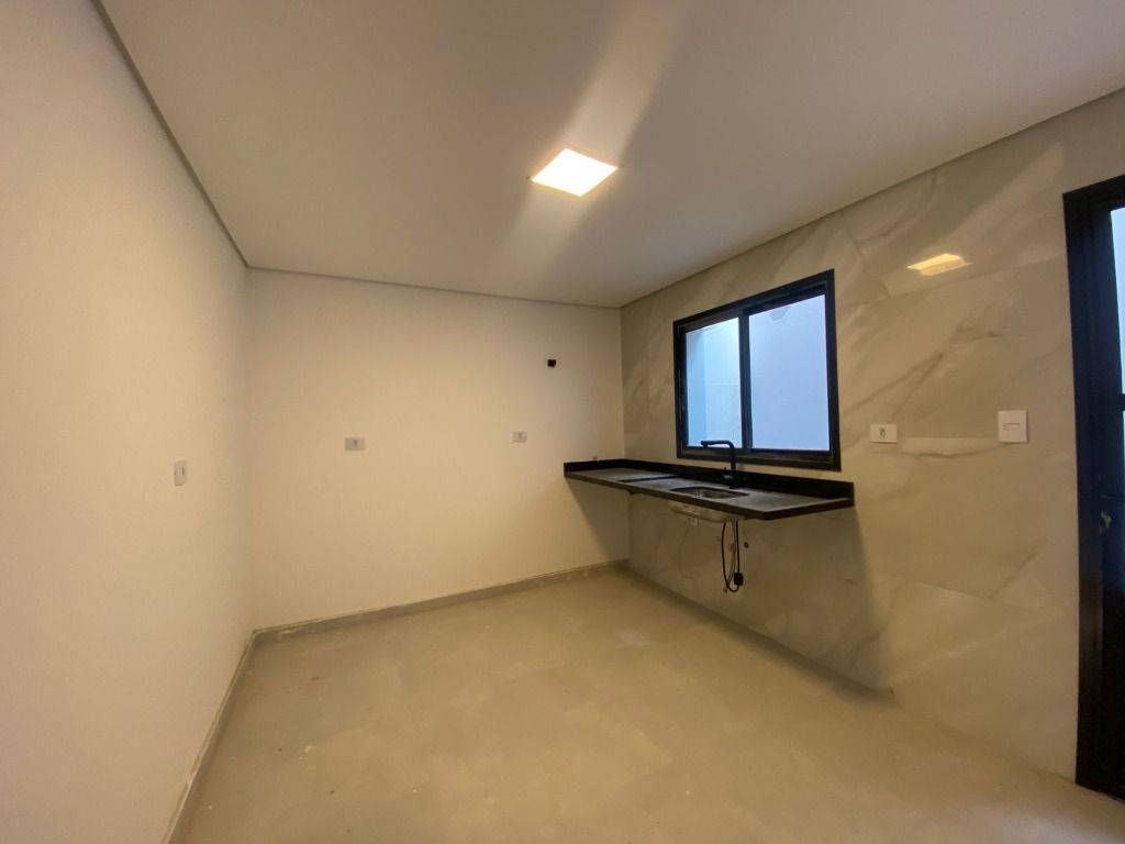 Sobrado à venda no Parque Novo Oratório: 