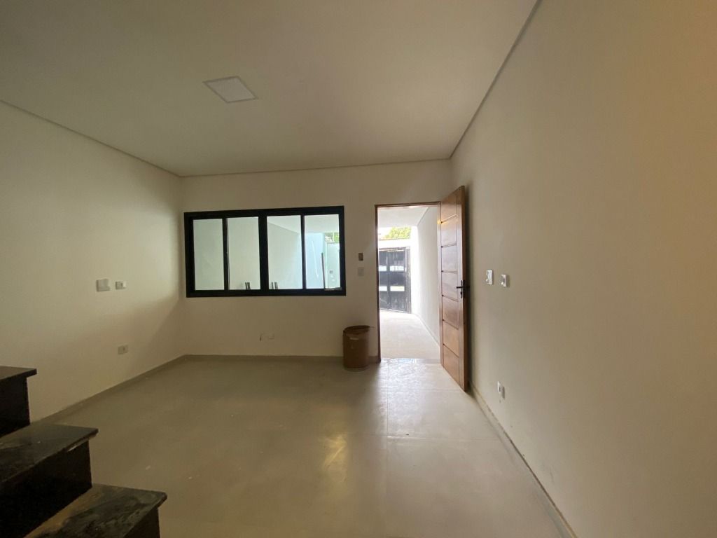 Sobrado à venda no Parque Novo Oratório: 