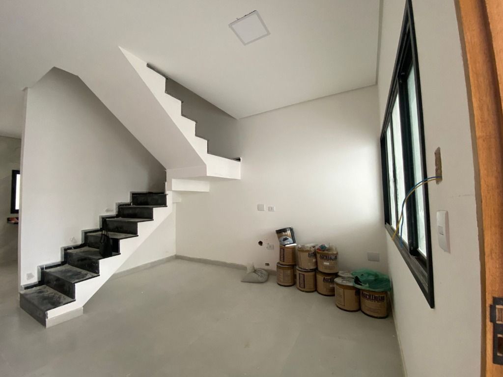 Sobrado à venda no Parque Novo Oratório: 