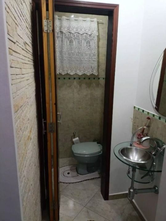 Sobrado à venda no Parque Novo Oratório: 