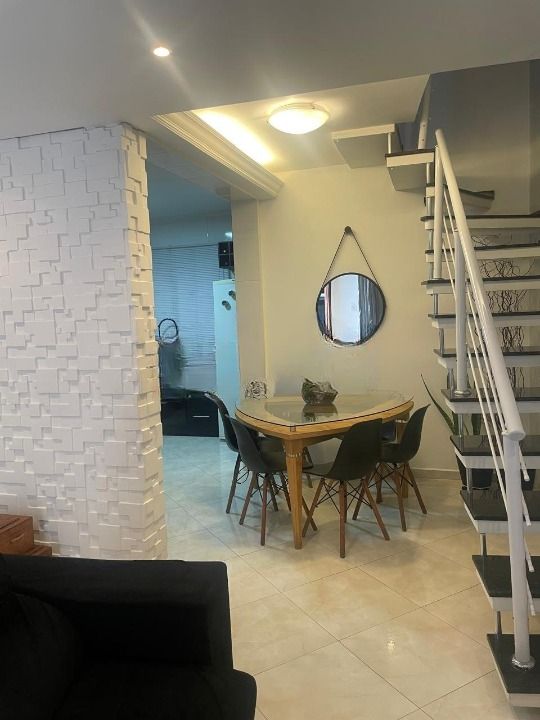 Sobrado à venda no Vila Cláudio: 