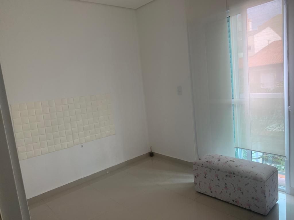 Cobertura à venda no Parque das Nações: 