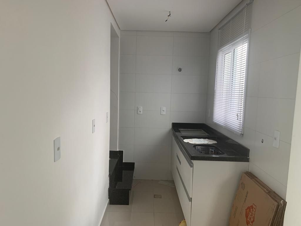 Cobertura à venda no Parque das Nações: 