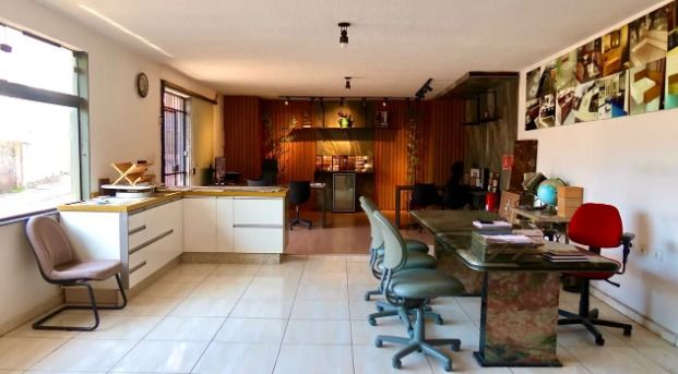 Prédio à venda no Utinga: 