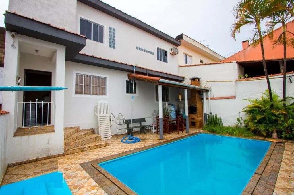 Sobrado à venda no Parque Novo Oratório: 