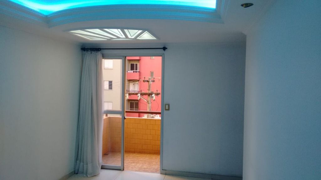 Apartamento à venda no Parque São Vicente: 