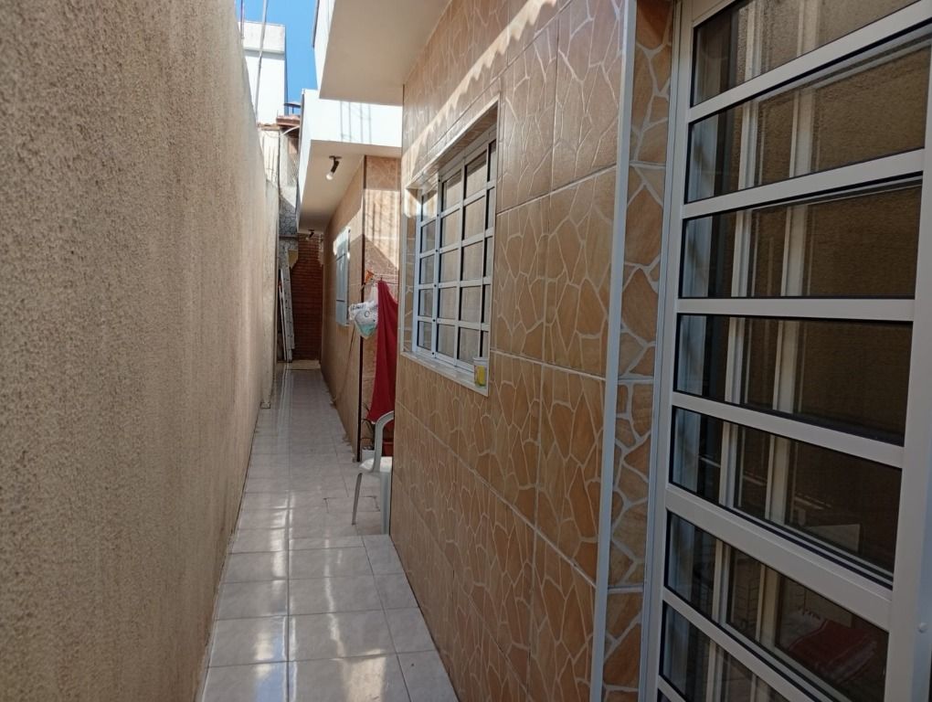 Casa à venda no Parque Novo Oratório: 